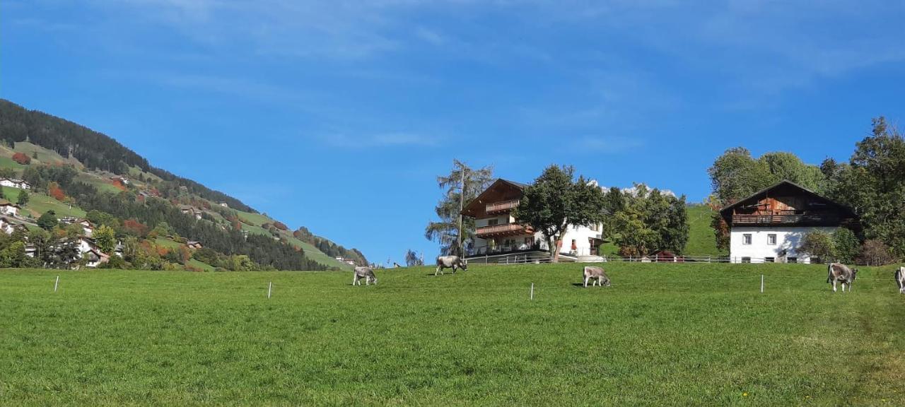 Baumannhof Apartment Funes  Bagian luar foto
